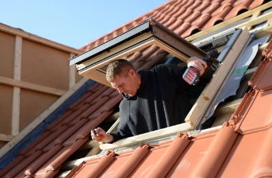 Pose de fenêtres de toit Velux à Limousis